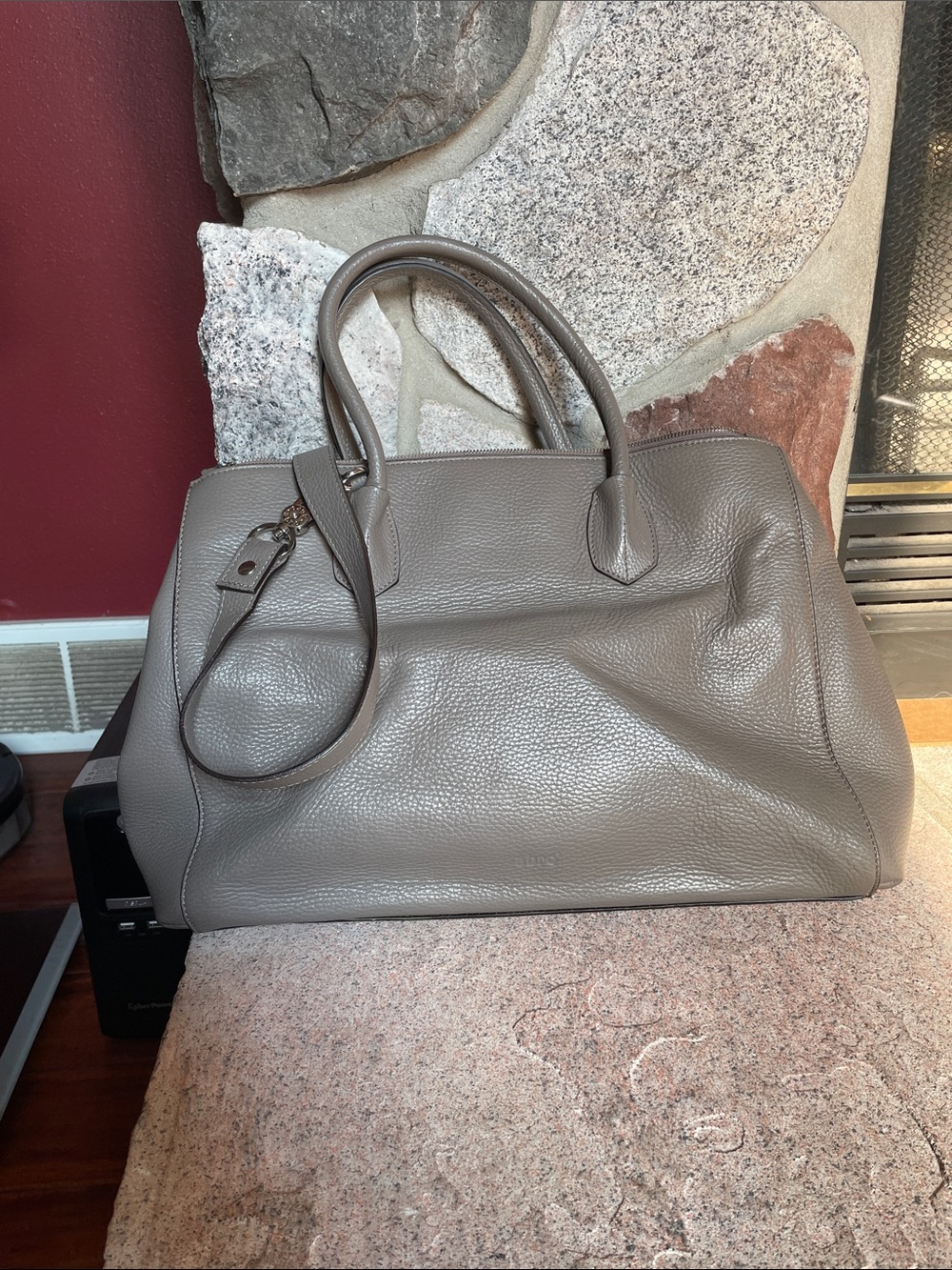 ABRO Pebbled Leather Tote in Taupe